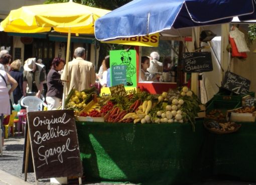 Wochenmarkt Karl-August-Platz