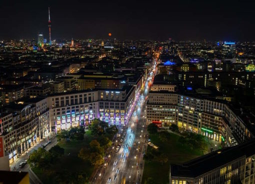 Berliner Skyline in der Nacht