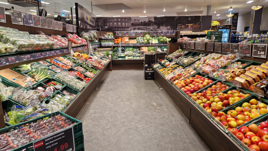 EDEKA Mc Lenachan in der Neuen Kantstraße in Charlottenburg