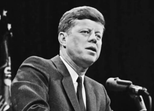 John F. Kennedy: Präsidentenrede am April 27, 1961 im Waldorf Astoria New York - Foto: Screenshot YouTube