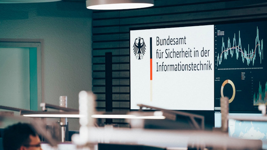 Bundesamt für Sicherheit in der Informationstechnik (BSI : Nationales IT-Lagezentrum